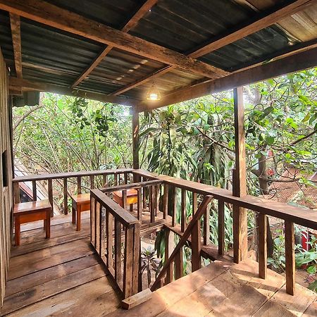 Ratanakiri Homestay&Jungle Trek Banlung Bagian luar foto