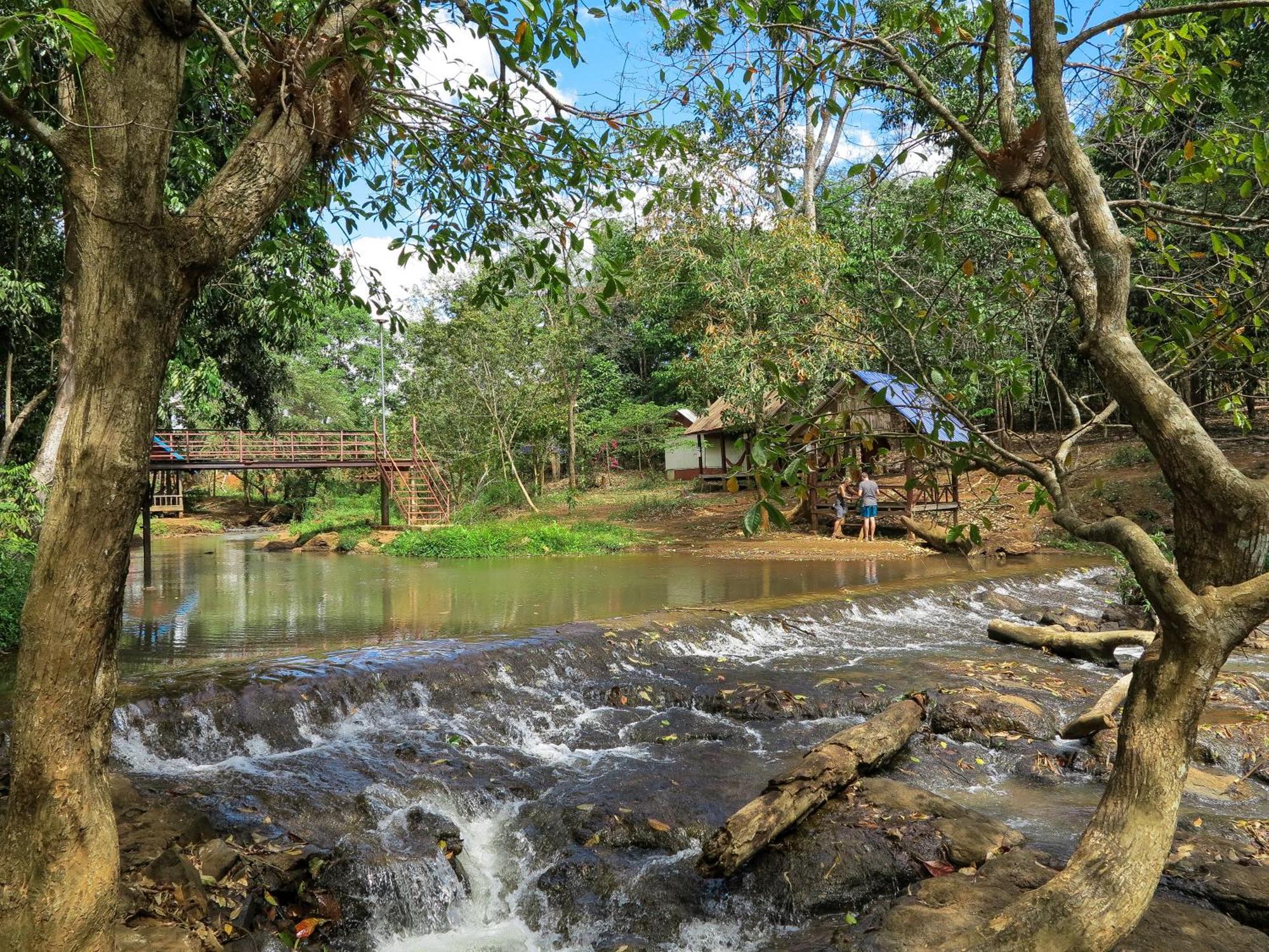 Ratanakiri Homestay&Jungle Trek Banlung Bagian luar foto