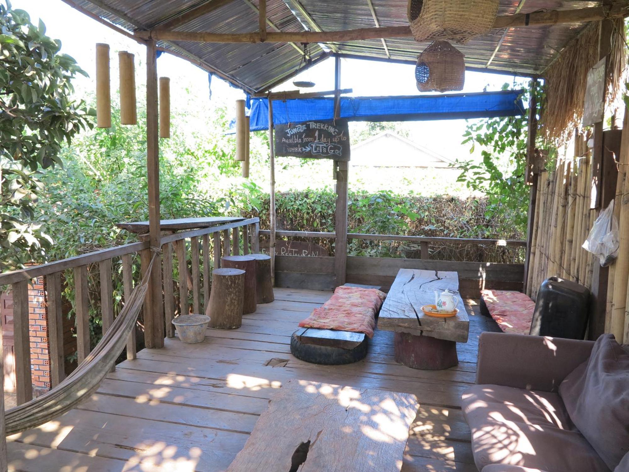 Ratanakiri Homestay&Jungle Trek Banlung Bagian luar foto