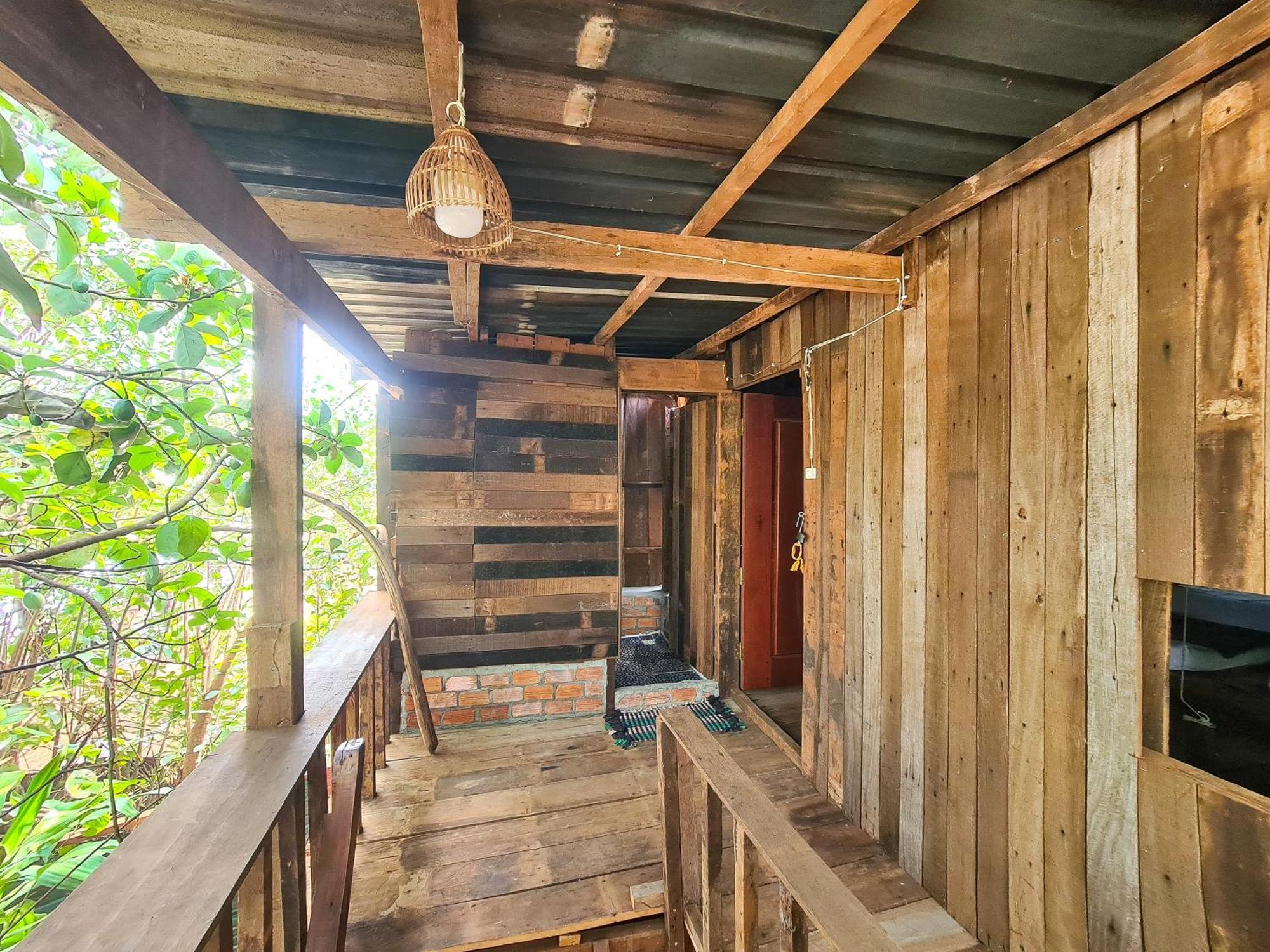Ratanakiri Homestay&Jungle Trek Banlung Bagian luar foto